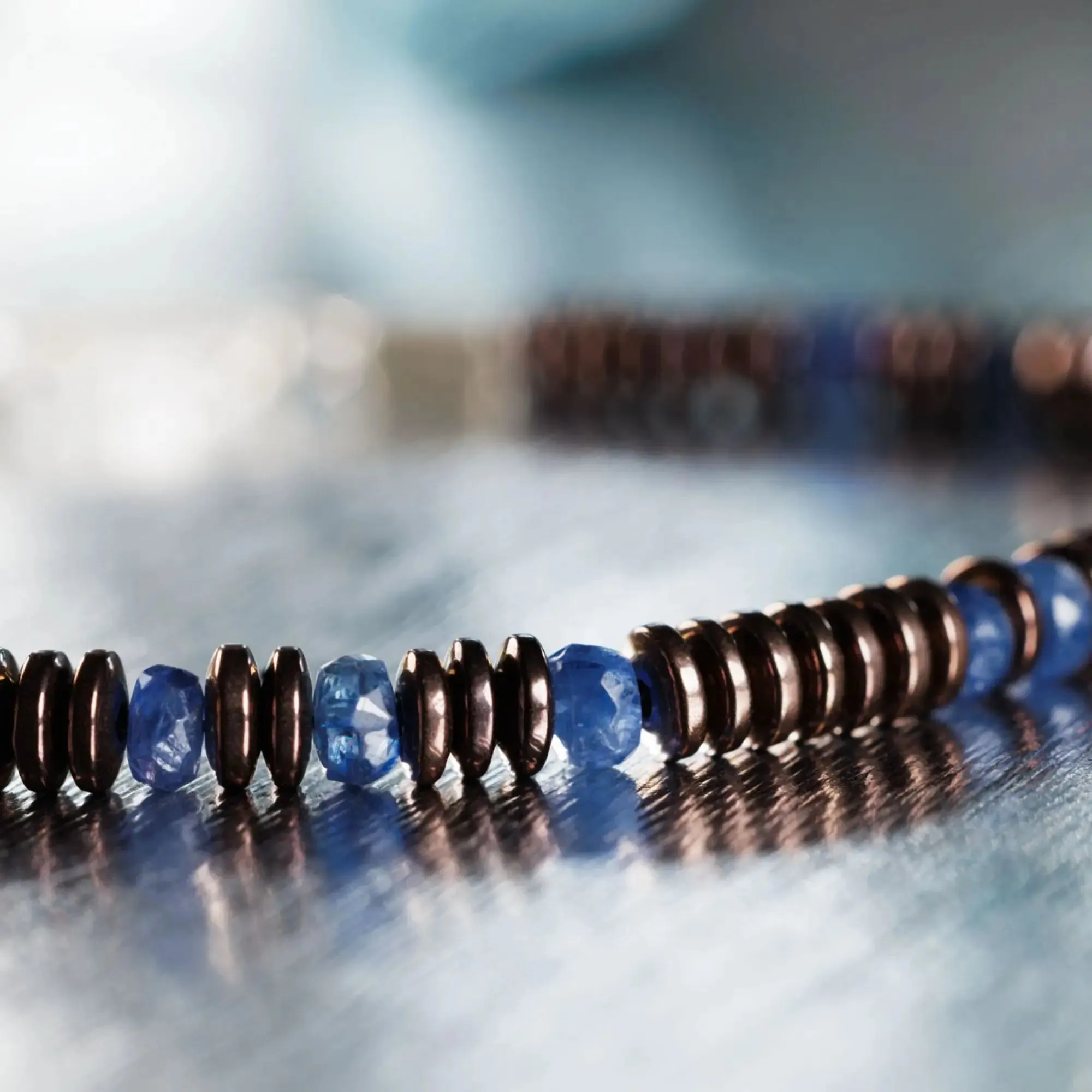 Blue Sapphire  – Hematite bracelet XII (3.5-4mm)
