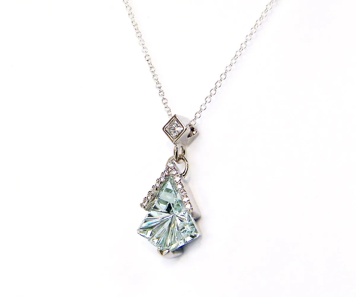 Kite-shaped Aquamarine and Diamond Necklace