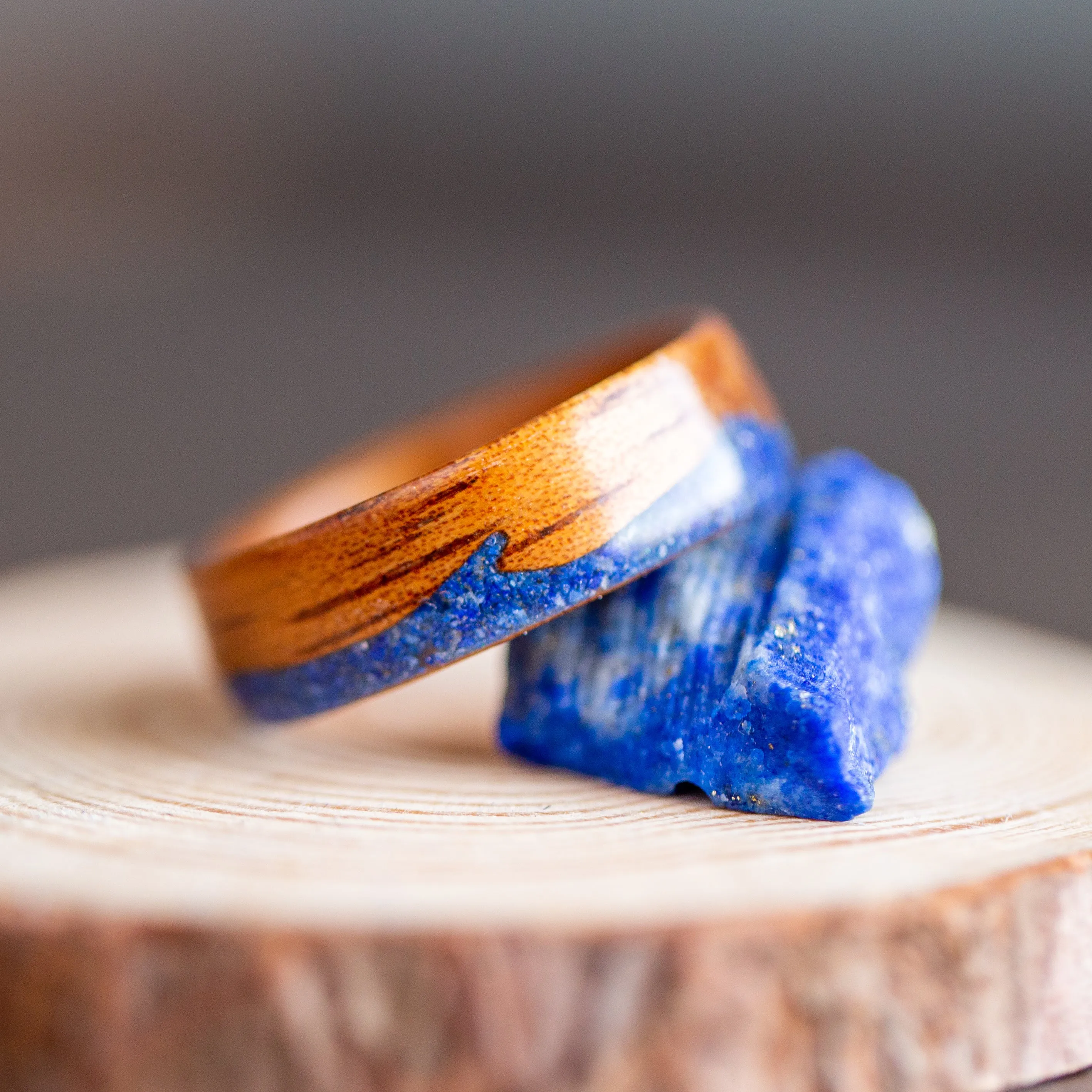 Lapis Lazuli Waves in 8mm