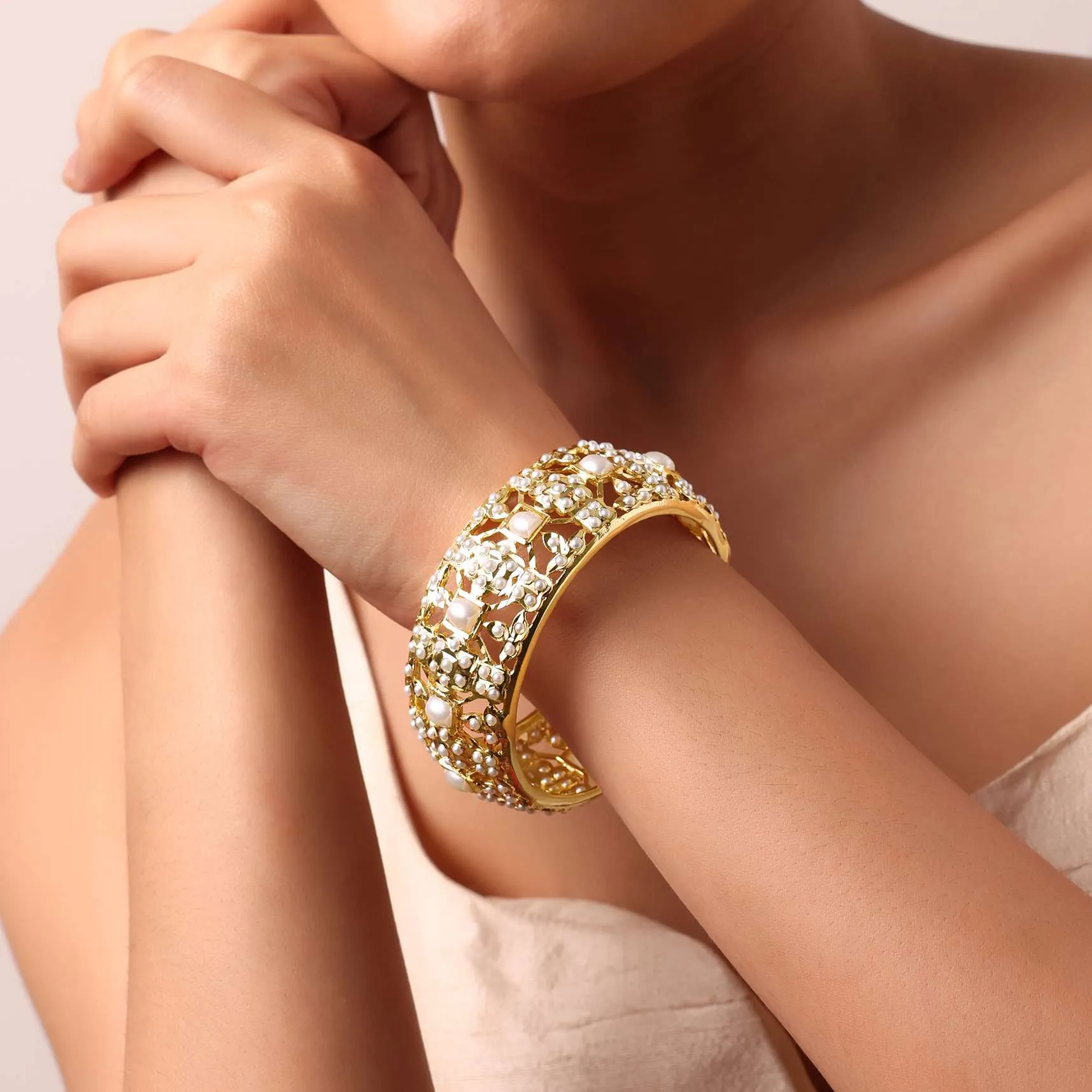 Multi Tone Cutwork Bangle With Kundan And Beads